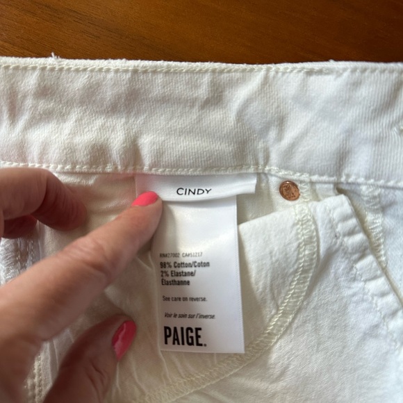 PAIGE Cindy Jean - Picture 6 of 6